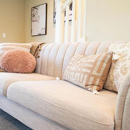Exquisite Central Townhome With Spacious Loft And Gourmet Kitchen Сиэтл Экстерьер фото